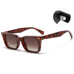 (6 PACK) Wholesale Sunglasses Vintage Square Women New Arrival 2023 - BulkSunglassesWholesale.com - Leopard Print Frame Gradient Tea