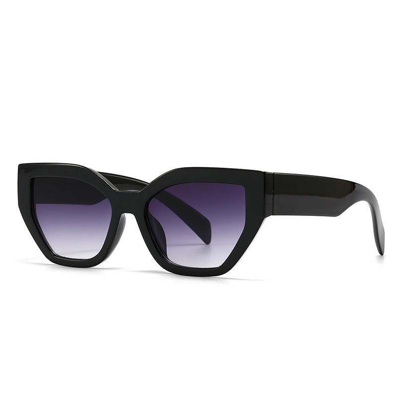(6 PACK) Wholesale Sunglasses New Arrival Fashion Small Cat Eye Women Trendy 2024 - BulkSunglassesWholesale.com - Black Frame Gradient Black