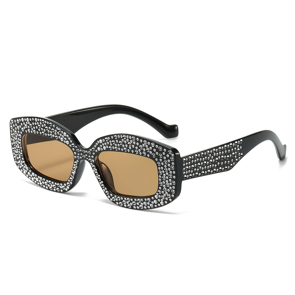 (6 PACK) Wholesale Sunglasses Unique Women Cat Eye 2024 - BulkSunglassesWholesale.com - Black Frame Tea Lens