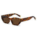 (6 PACK) Wholesale Sunglasses New Arrival Cat Eye Fashion Small Women 2025 - BulkSunglassesWholesale.com - Leopard Print Frame Tea Lens
