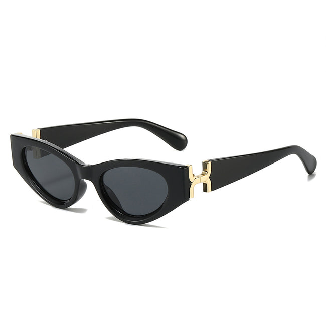 (6 PACK) Wholesale Sunglasses Cat Eye Fashion Trendy Unique Women 2025 - BulkSunglassesWholesale.com - Shiny Black Black Lens Hover Image