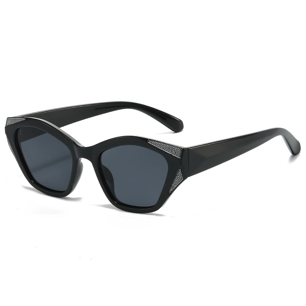 (6 PACK) Wholesale Sunglasses New Arrival Fashion Unique Small Women 2024 - BulkSunglassesWholesale.com - Black Temple White Frame Black Black Lens