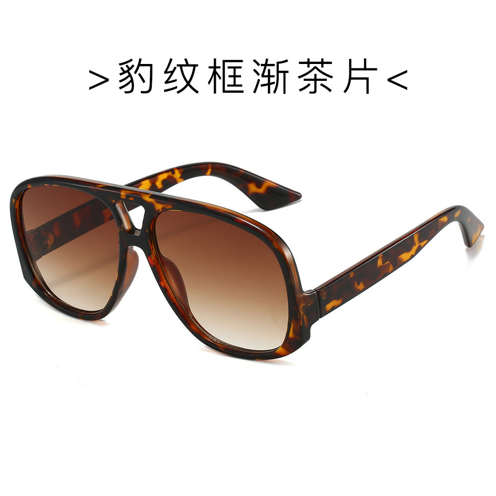 (6 PACK) Wholesale Sunglasses New Arrival Aviator Fashion Oversized 2024 - BulkSunglassesWholesale.com - Leopard Print Frame Gradient Tea Lens