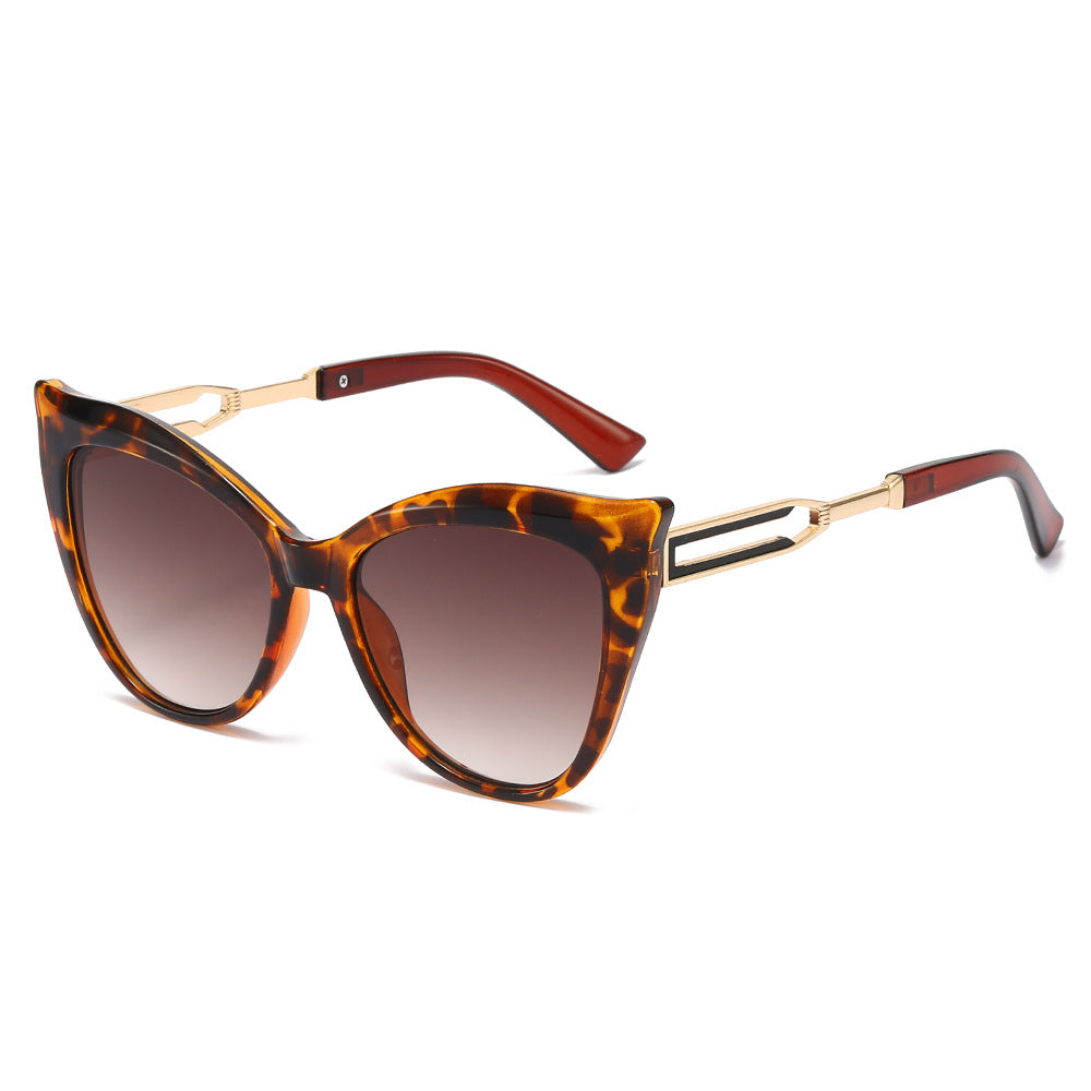 (6 PACK) Wholesale Sunglasses New Arrival Cat Eye Fashion Unique Oversized Women 2025 - BulkSunglassesWholesale.com - Leopard Print Frame Gradient Tea Lens