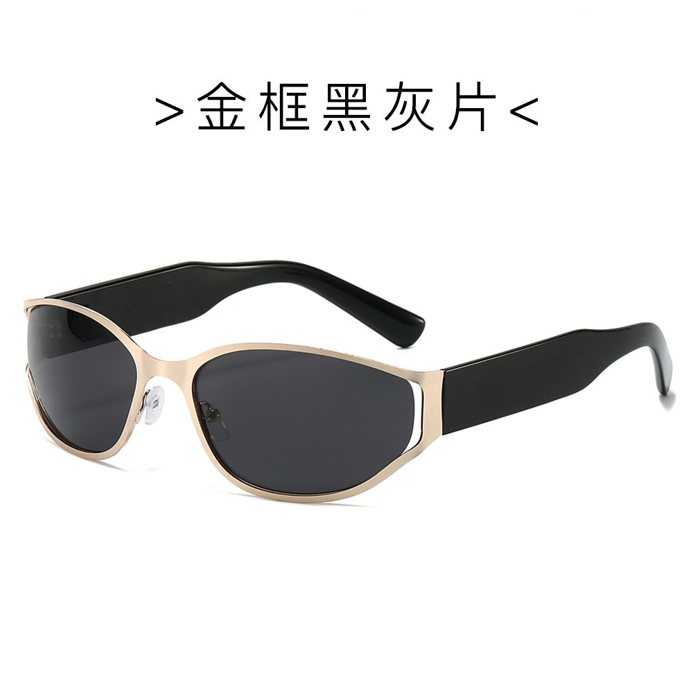 (6 PACK) Wholesale Sunglasses Fashion Futuristic Round New Arrival Trendy 2024 - BulkSunglassesWholesale.com - Gold Frame Black Black Lens