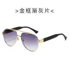 (6 PACK) Wholesale Sunglasses New Arrival Men Vintage Metal Aviator Double Bridge 2024 - BulkSunglassesWholesale.com - Gold Frame Gradient Black Lens