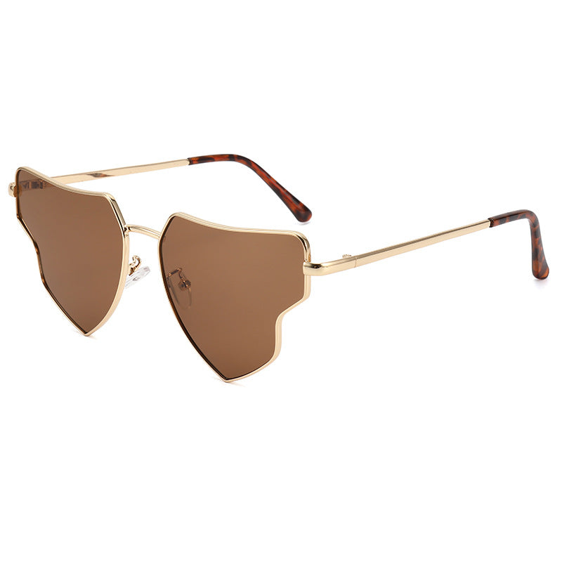 (6 PACK) Wholesale Sunglasses New Arrival Metal Fashion Heart Women Unique Hip Hop Fashion Street 2024 - BulkSunglassesWholesale.com - Gold Frame Tea Lens