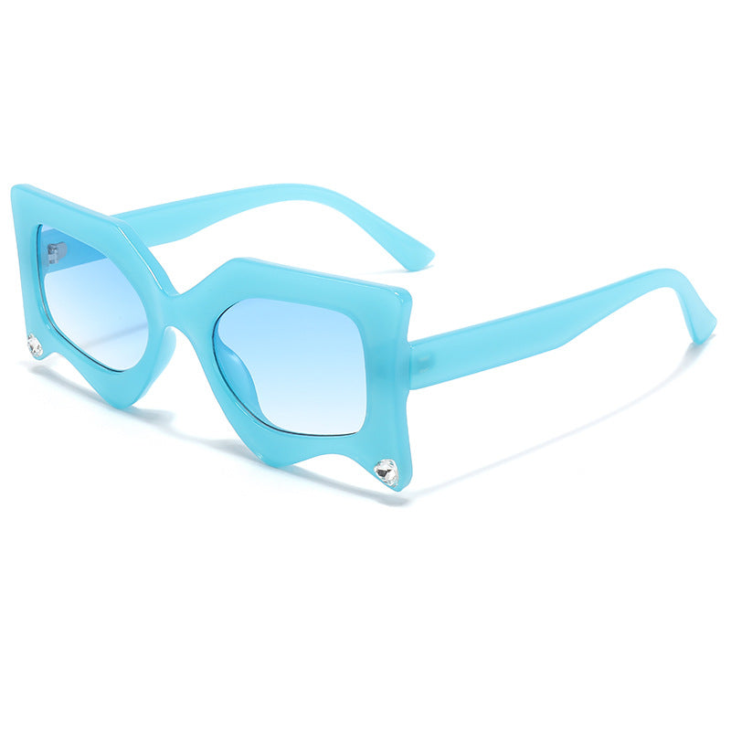 (6 PACK) Wholesale Sunglasses New Arrival Fashion Trendy Women Unique Men Fashion Street 2024 - BulkSunglassesWholesale.com - Shiny Blue Frame Gradient Blue Lens