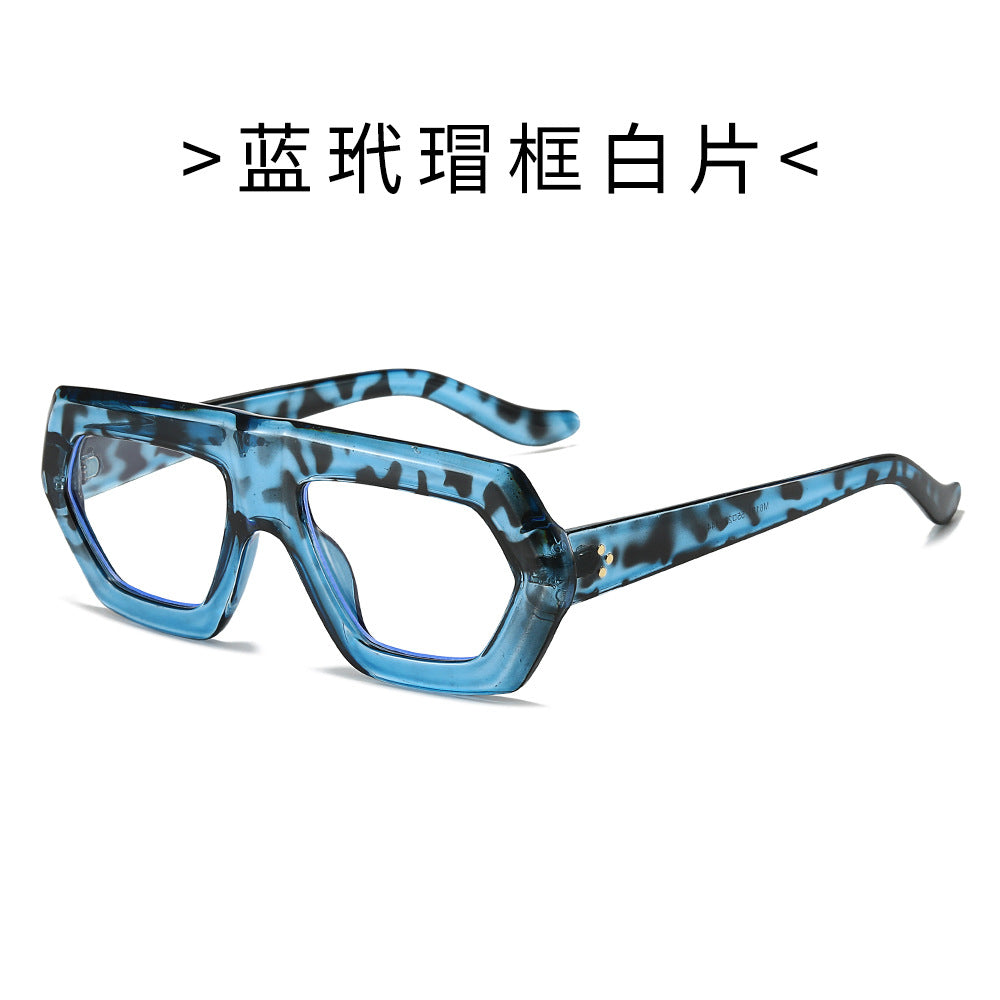 (6 PACK) Wholesale Sunglasses New Arrival Street Women 2024 - BulkSunglassesWholesale.com - Blue Leopard Print Frame Clear Lens
