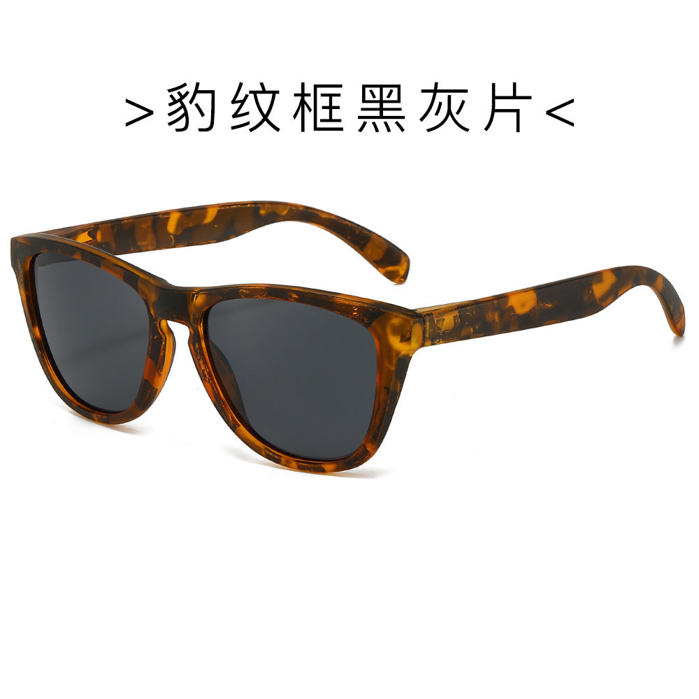 (6 PACK) Wholesale Sunglasses New Arrival Cat Eye Polarized Fashion Trendy Street Women Men 2024 - BulkSunglassesWholesale.com - Leopard Print Frame Black Black Lens