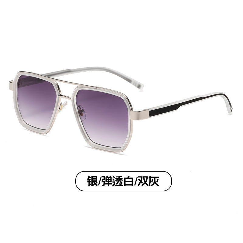 (6 PACK) Wholesale Sunglasses Small Trendy Street Vintage 2024 - BulkSunglassesWholesale.com - Silver Frame Gradient Black