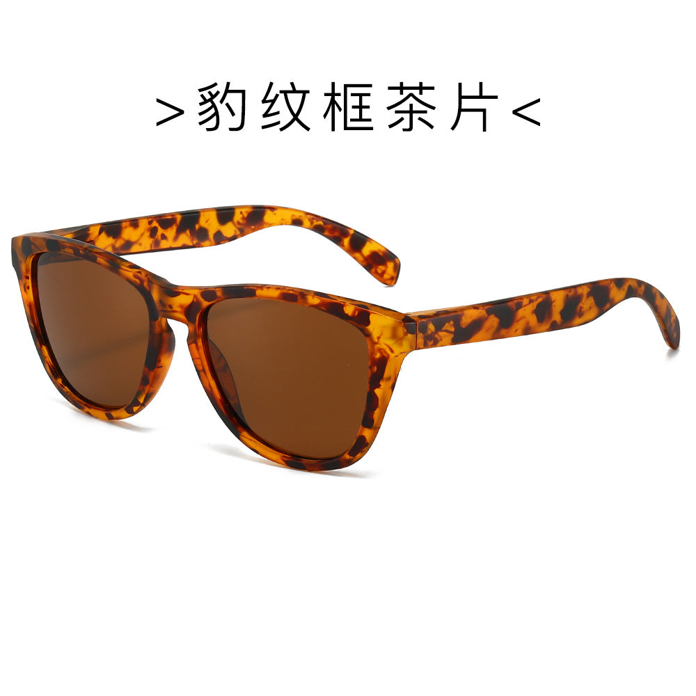 (6 PACK) Wholesale Sunglasses New Arrival Cat Eye Polarized Fashion Trendy Street Women Men 2024 - BulkSunglassesWholesale.com - Leopard Print Frame Tea Lens