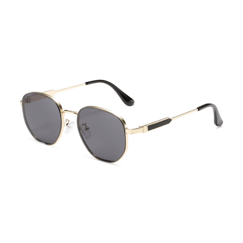 (6 PACK) Wholesale Sunglasses Metal Vintage Trendy Street 2024 - BulkSunglassesWholesale.com - Gold Frame Black Grey
