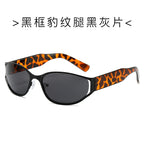 (6 PACK) Wholesale Sunglasses Fashion Futuristic Round New Arrival Trendy 2024 - BulkSunglassesWholesale.com - Black Leopard Print Frame Temple Black Black Lens