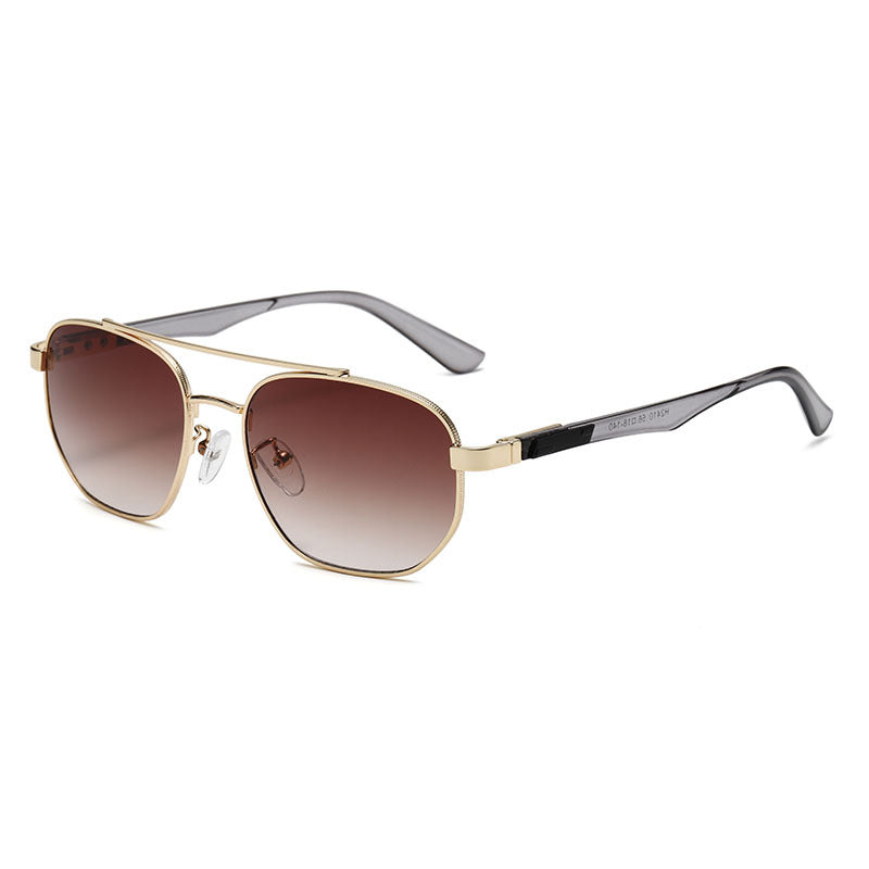 (6 PACK) Wholesale Sunglasses Metal Vintage Trendy Street 2024 - BulkSunglassesWholesale.com - Gold Frame Gradient Tea
