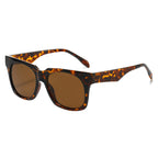 (6 PACK) Wholesale Sunglasses New Arrival Fashion Square Women 2024 - BulkSunglassesWholesale.com - Leopard Print Frame Tea Lens