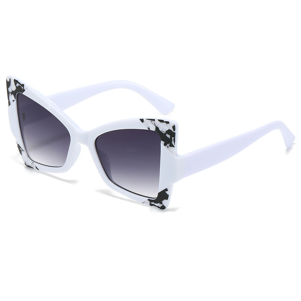 (6 PACK) Wholesale Sunglasses New Arrival Cat Eye Women Butterfly 2024 - BulkSunglassesWholesale.com - White Frame Gradient Black Lens