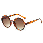 (6 PACK) Wholesale Sunglasses New Arrival Round Unique Round Fashion Women 2024 - BulkSunglassesWholesale.com - Leopard Print Frame Gradient Tea Lens