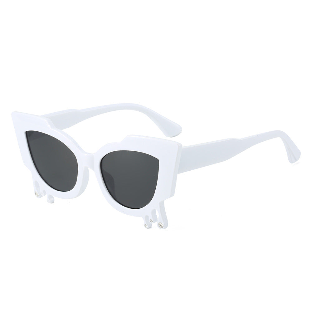 (6 PACK) Wholesale Sunglasses New Arrival Unique Cat Eye Fashion Women 2024 - BulkSunglassesWholesale.com - White Frame Black Lens