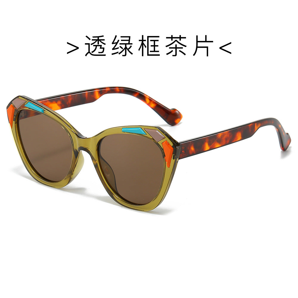 (6 PACK) Wholesale Sunglasses Cat Eye Oversized New Arrival Fashion Unique Women 2024 - BulkSunglassesWholesale.com - Clear Green Frame Tea Lens