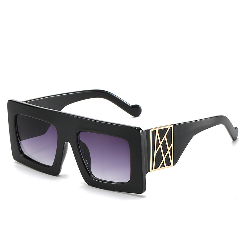 (6) PACK Wholesale Sunglasses 2023 - BulkSunglassesWholesale.com - Black Frame Gradient Grey