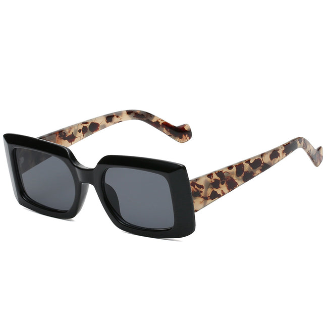 Sunglasses 77003 Hover Image