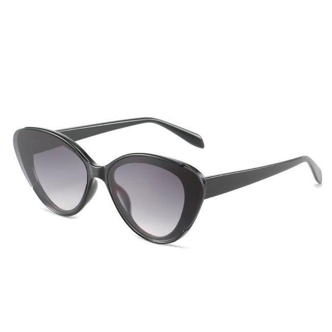 Sunglasses 2022 M114813 Hover Image