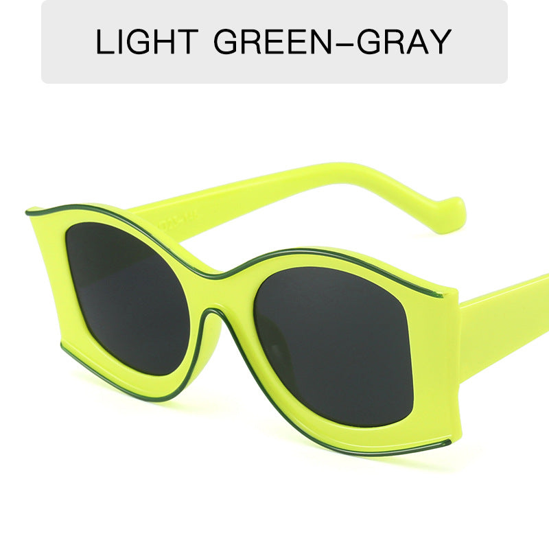 (12) PACK Wholesale Sunglasses 2023 - BulkSunglassesWholesale.com - Green Frame Black Lens