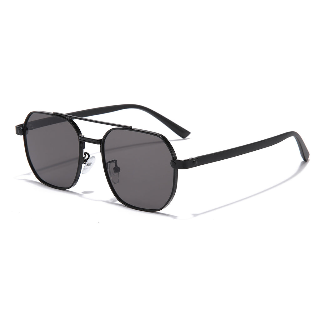 (6 PACK) Wholesale Sunglasses New Arrival Metal Double Bridge Men Oversized Women 2023 - BulkSunglassesWholesale.com - Black Frame Black Black Lens Gradient