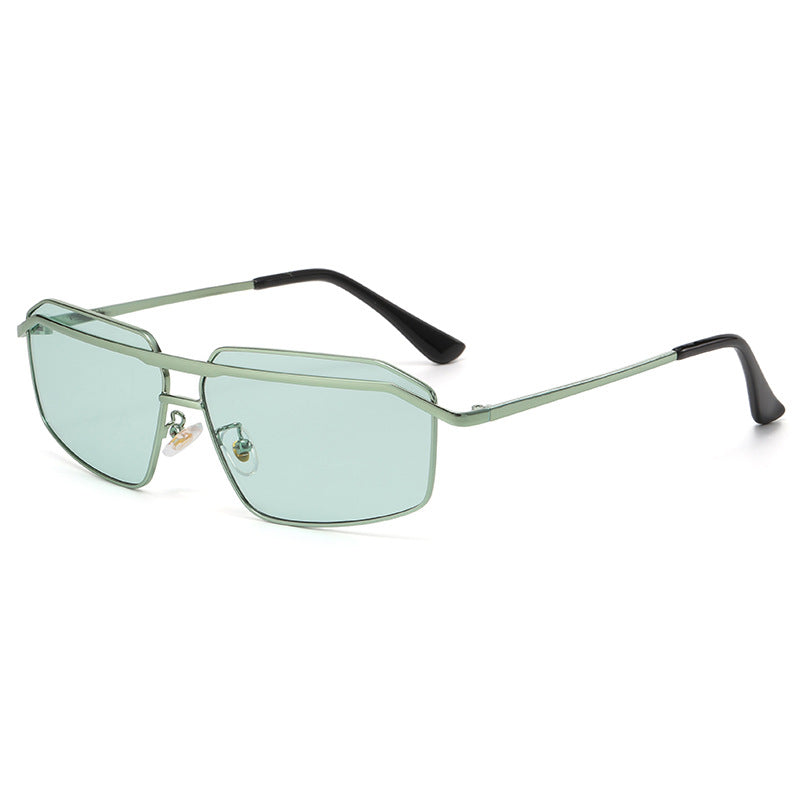 (6 PACK) Wholesale Sunglasses 2023 M931710