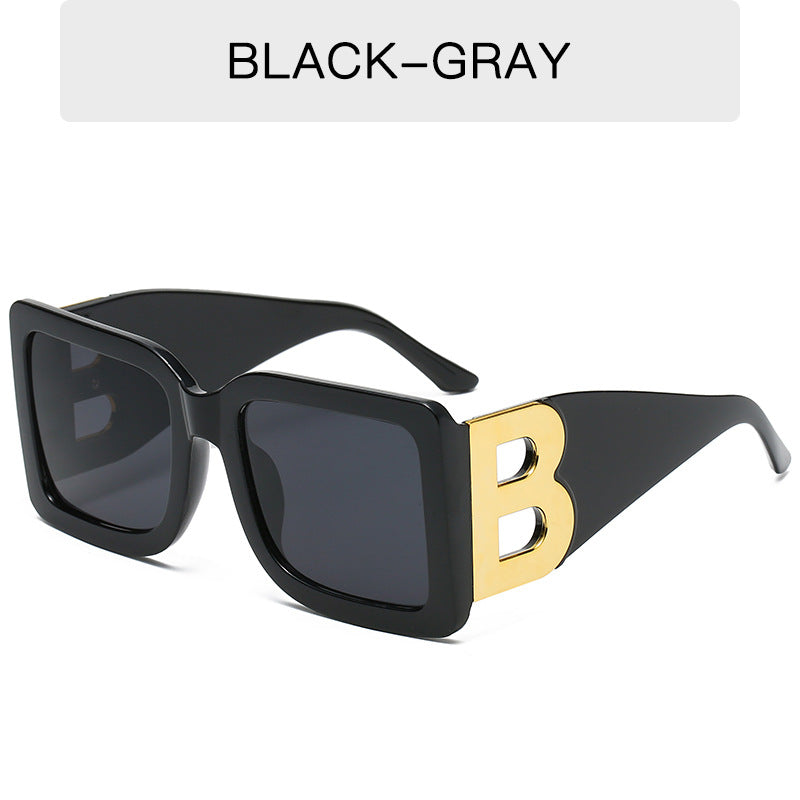 (12 PACK) Wholesale Sunglasses 2023 - BulkSunglassesWholesale.com - Black Frame Black Black Lens