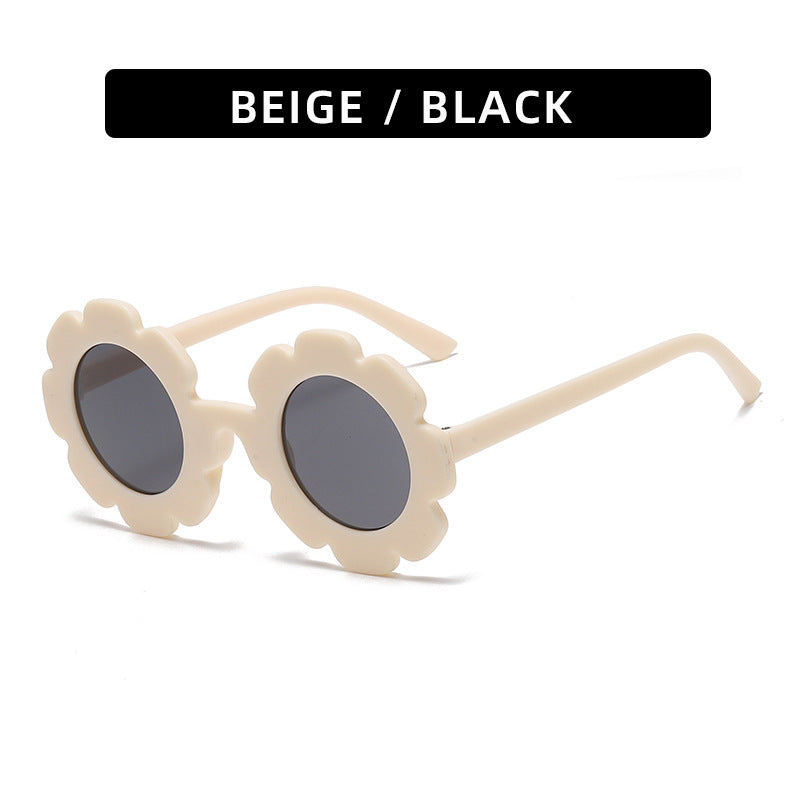(6 PACK) Wholesale Sunglasses 2023 - BulkSunglassesWholesale.com - Beige White Frame Black Lens