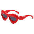 (12 PACK) Wholesale Sunglasses 2023 - BulkSunglassesWholesale.com - Red Grey