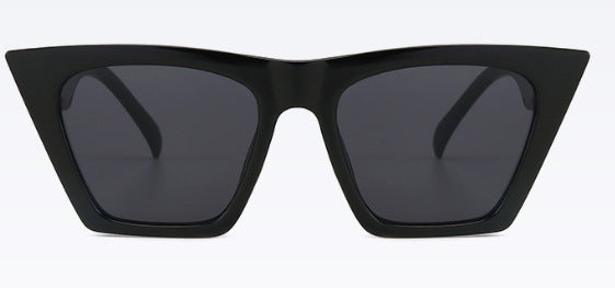 Sunglasses 2022 M115007 Hover Image
