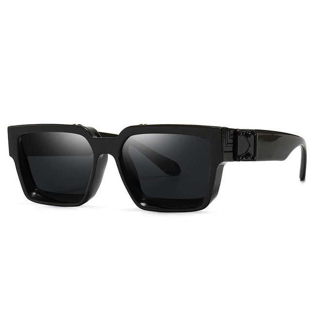 Sunglasses 2022 M215001 Hover Image