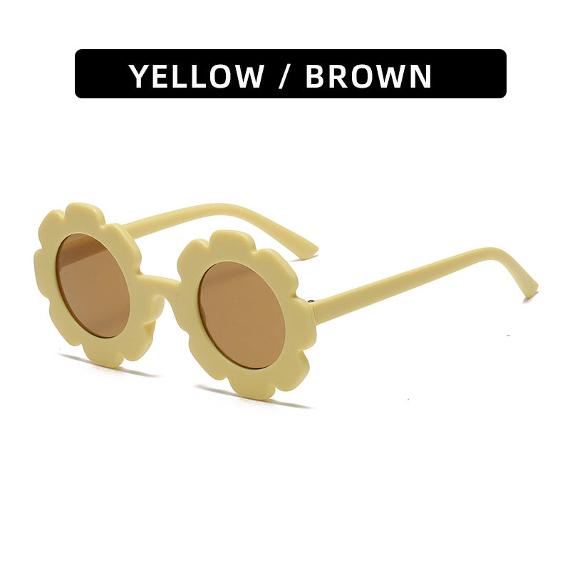 (6 PACK) Wholesale Sunglasses 2023 - BulkSunglassesWholesale.com - Yellow Frame Tea Lens