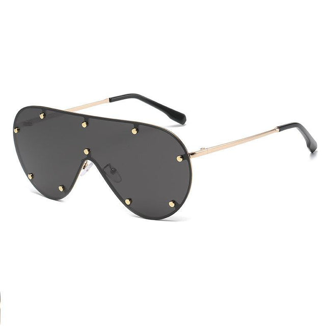 Sunglasses 2022 M515203 Hover Image