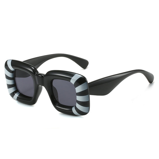 (6 PACK) Wholesale Sunglasses 2023 - BulkSunglassesWholesale.com - Frame Black Lens Hover Image
